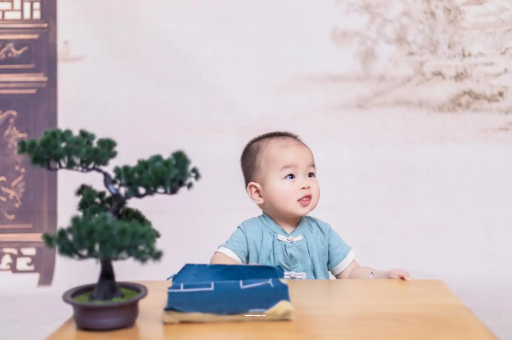高唐怀孕为啥肚子会长毛